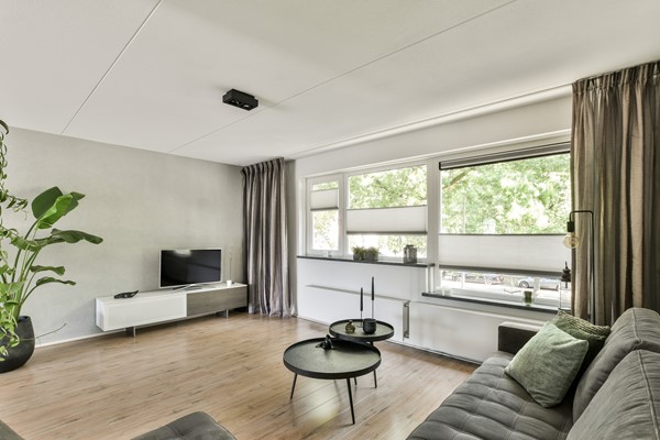 Medium property photo - Laan van Vlaanderen 112, 1066 KS Amsterdam